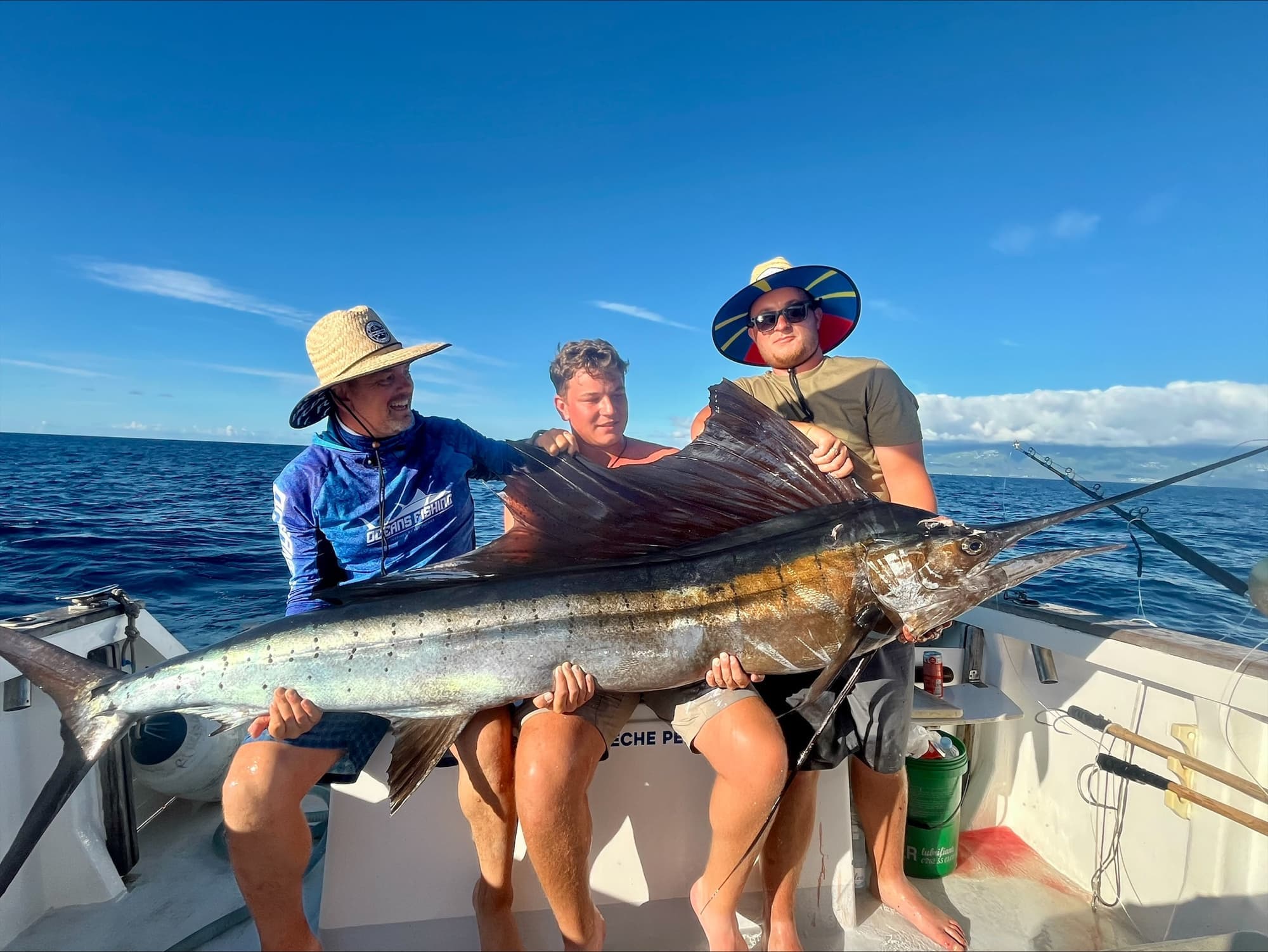 Espadon voilier sur le bateau Calypso au large de Saint-Gilles-les-Bains, La Réunion