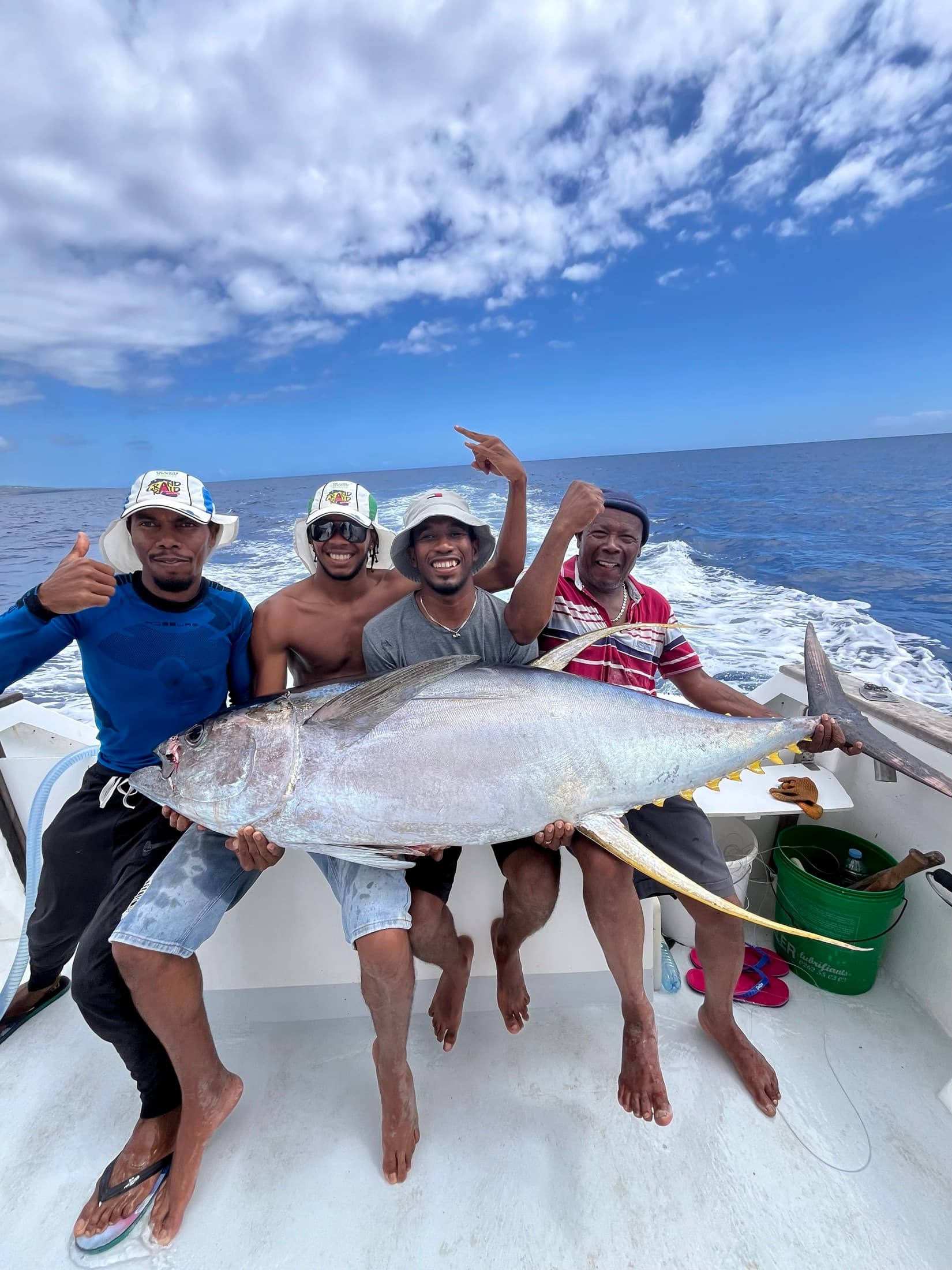Moment de pêche en mer autour de La Réunion